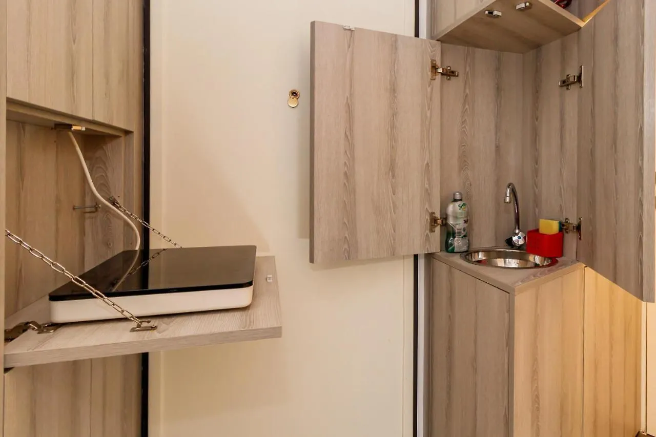 Porta Romana Apartment - Giulio Romano 15 Milan 0*,