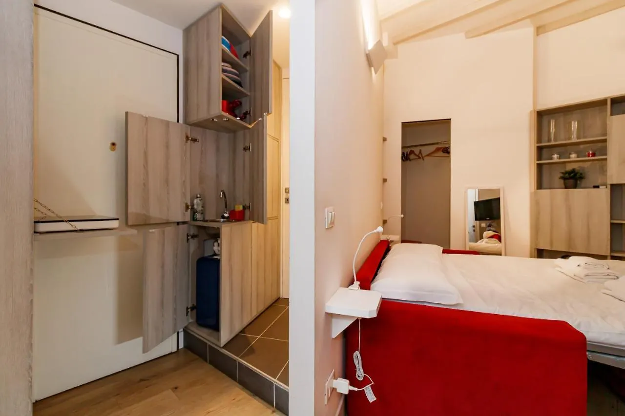 Porta Romana Apartment - Giulio Romano 15 Milan
